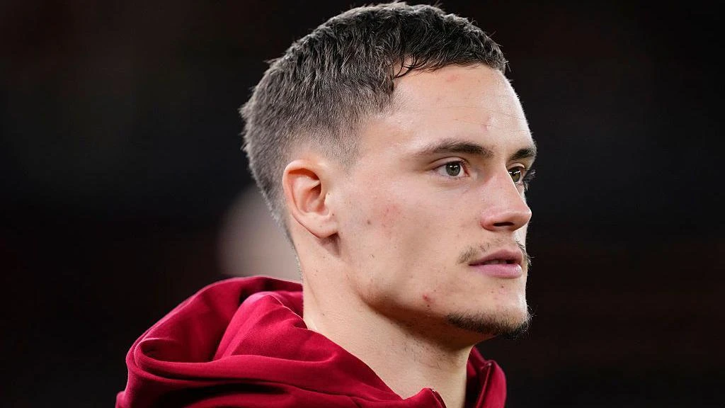 Florian Wirtz Breaks Silence After Gary Neville Critiques Liverpool Performance